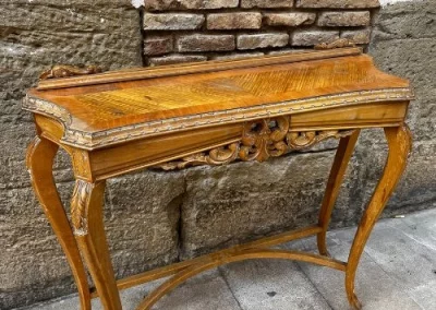 estado original de la mesa antes de la restauración