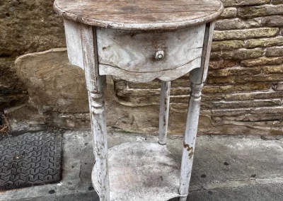 mesa antes de la restauración