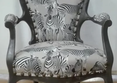 sillón de cebras pre restauración